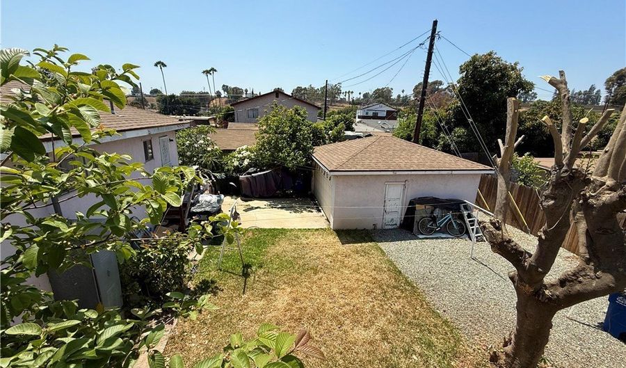 4041 Eagle St, Los Angeles, CA 90063 - 3 Beds, 2 Bath