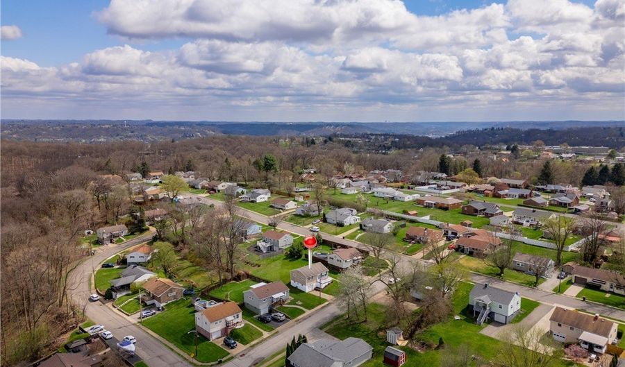 1940 Rhode Island Ave, Aliquippa, PA 15001 - 2 Beds, 0 Bath