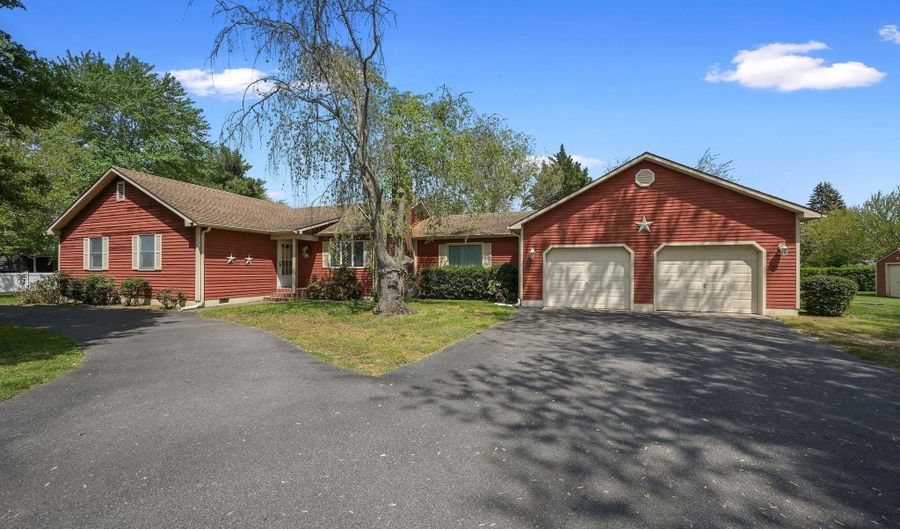 9802 CANTERBURY Rd, Felton, DE 19943 - 2 Beds, 2 Bath