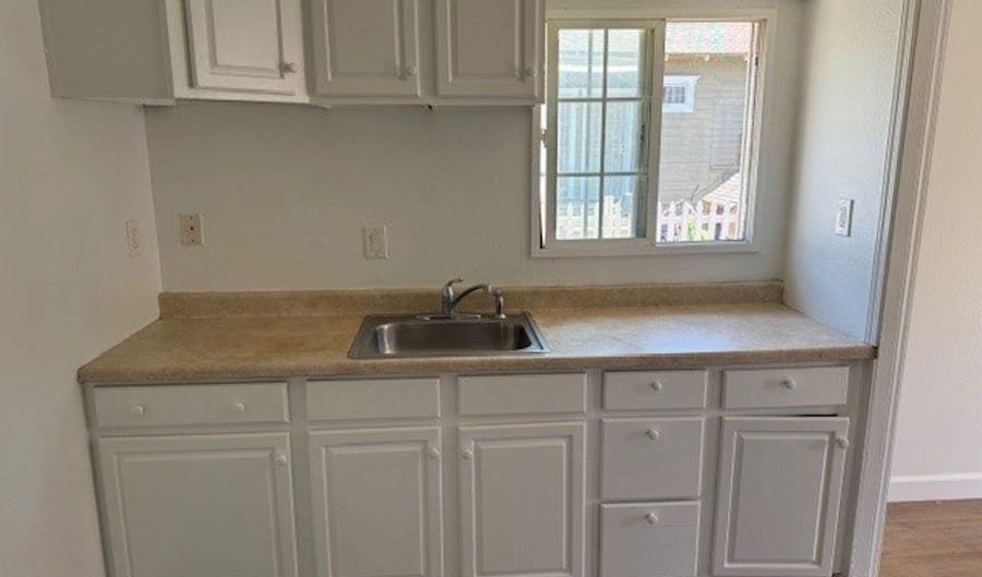 515 Broadway E .5, Anaheim, CA 92805 - 2 Beds, 2 Bath