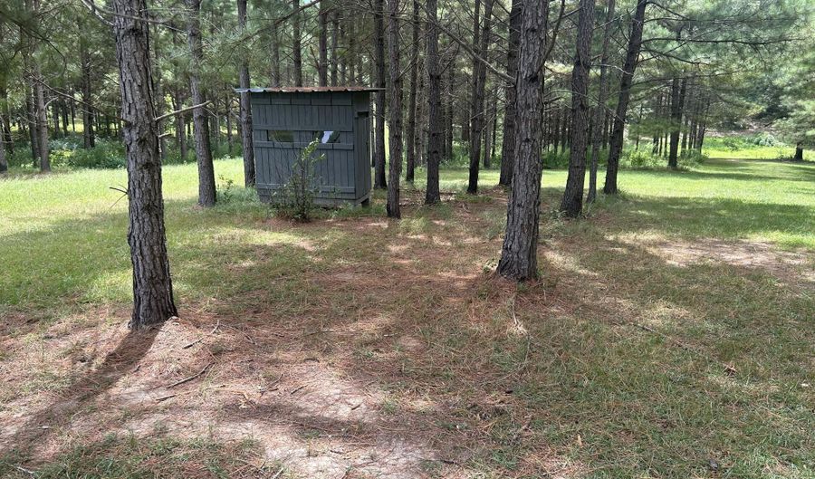 2543 SE Warren Rd, Brookhaven, MS 39601 - 3 Beds, 2 Bath