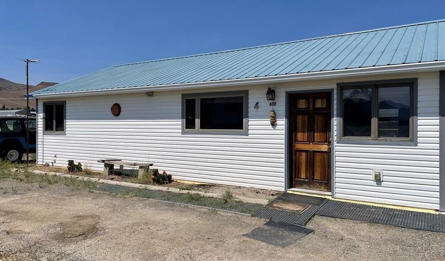610 Apex Ln, Challis, ID 83226 - 2 Beds, 1 Bath