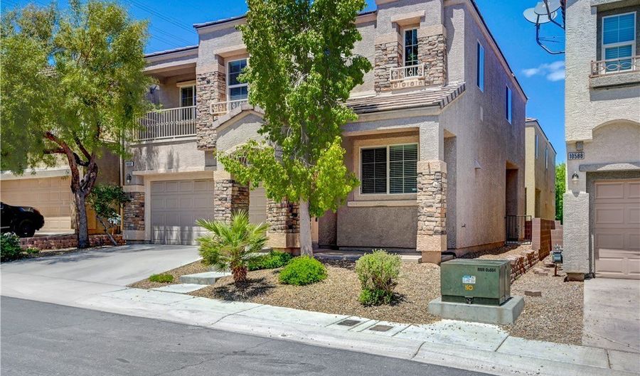 10592 Valdosta Ave, Las Vegas, NV 89129 - 3 Beds, 3 Bath