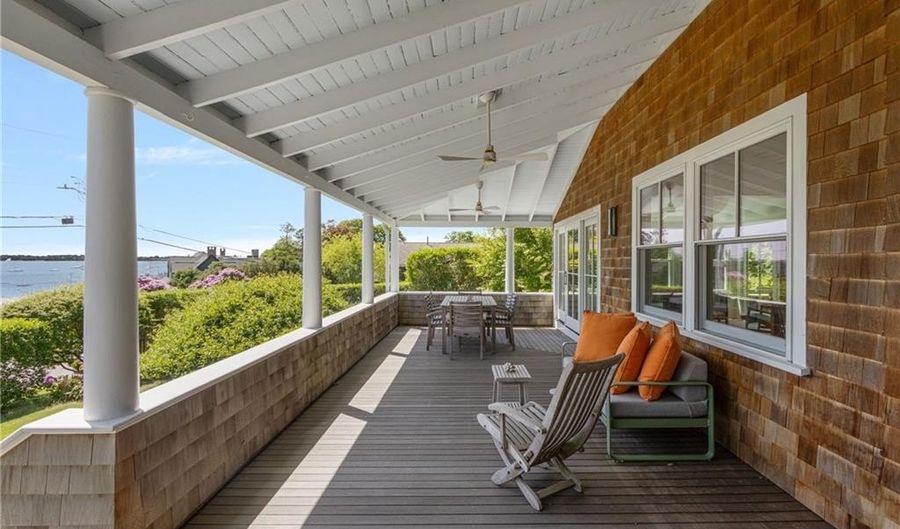 47 Longfellow Rd, Jamestown, RI 02835 - 5 Beds, 4 Bath