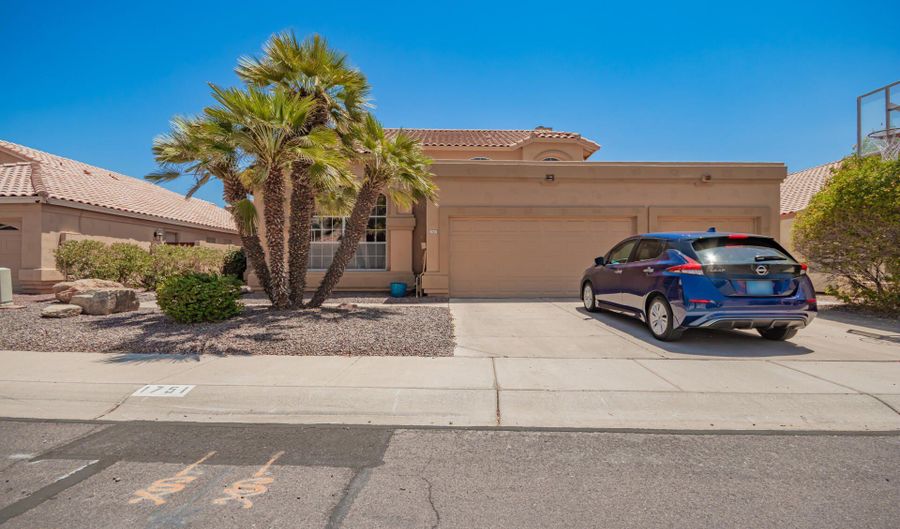 1751 W MULBERRY Dr, Chandler, AZ 85286 - 4 Beds, 3 Bath
