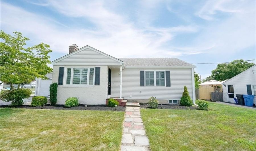 14 Willow Dr, Cranston, RI 02920 - 2 Beds, 2 Bath