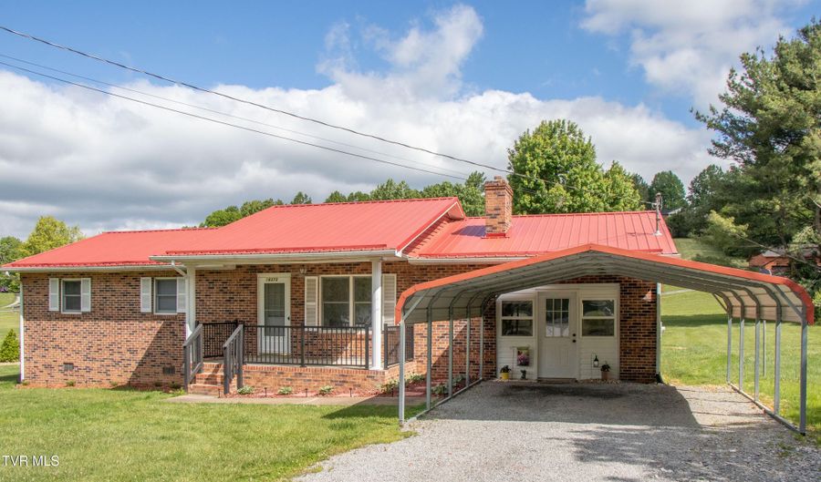 18373 Woodland Hills Rd, Abingdon, VA 24210 - 3 Beds, 2 Bath