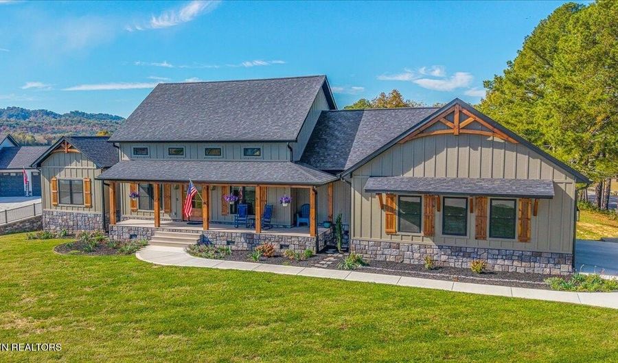 488 Masters Ln, Bean Station, TN 37708 - 3 Beds, 4 Bath