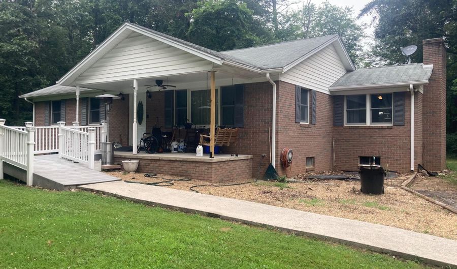 155 OLD MARTINSBURG GRADE Rd, Augusta, WV 26704 - 2 Beds, 2 Bath