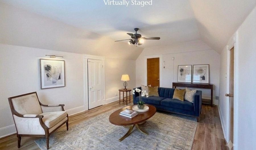 347 AVENUE C 3, Bayonne, NJ 07002 - 1 Beds, 1 Bath