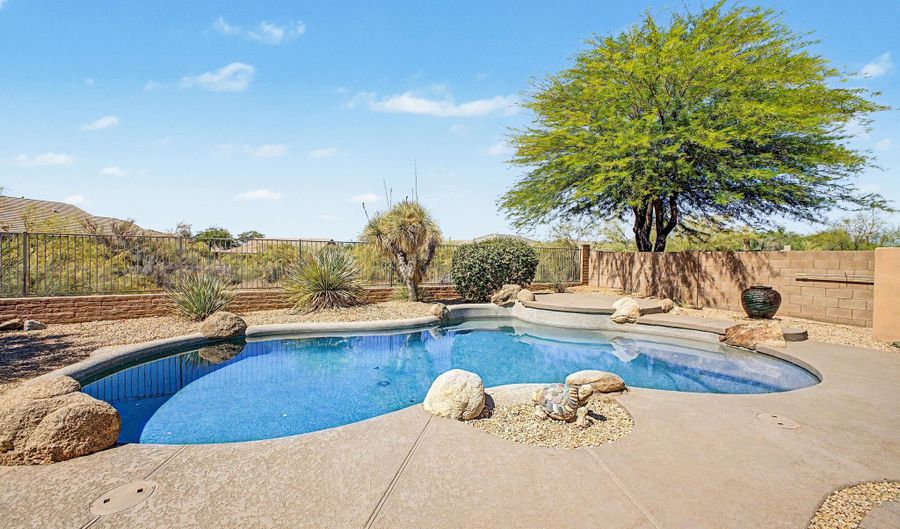 5407 E LONESOME Trl, Cave Creek, AZ 85331 - 4 Beds, 3 Bath