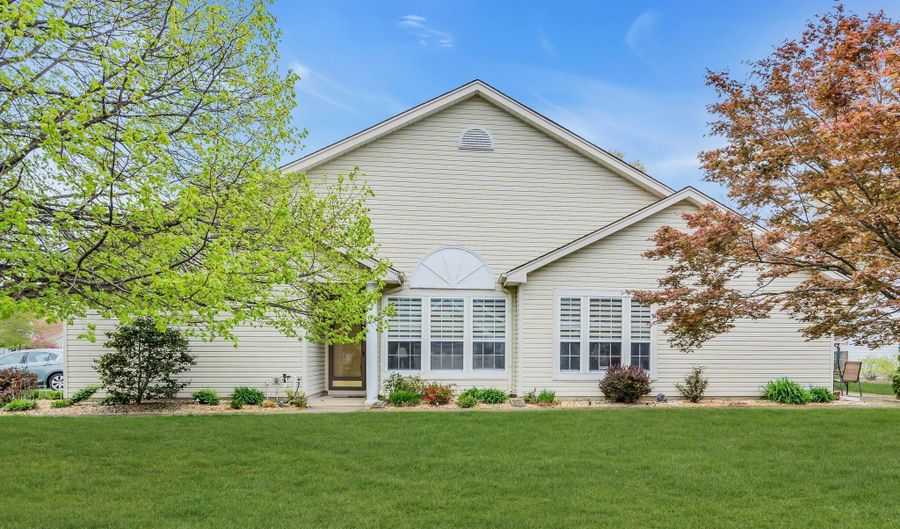 64 Symphony Ave, Bayville, NJ 08721 - 2 Beds, 2 Bath