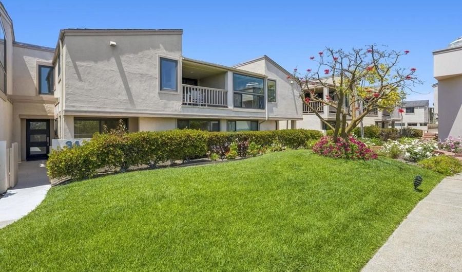 561 S Sierra Ave 34, Solana Beach, CA 92075 - 2 Beds, 3 Bath