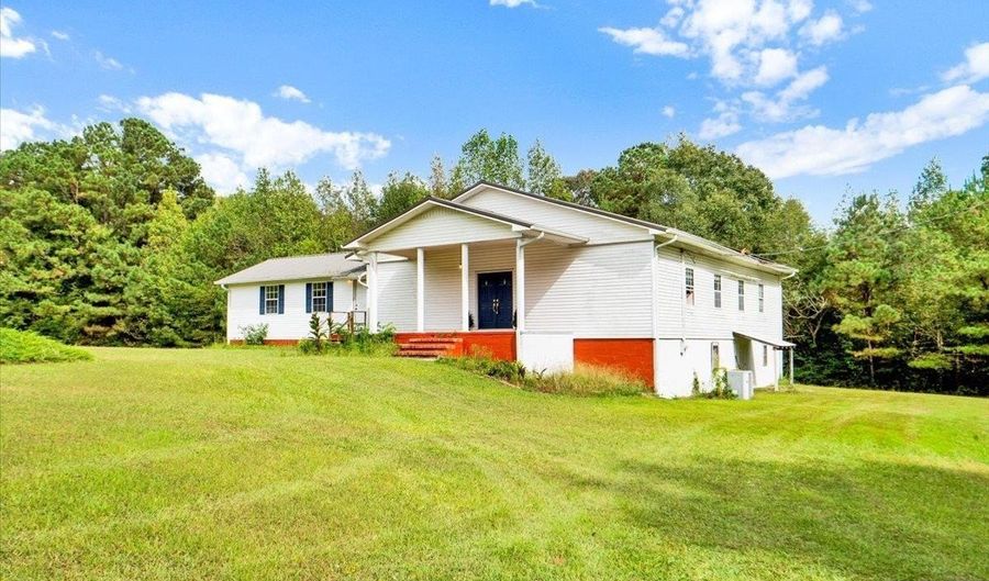 220 BURGETT Rd, Altoona, AL 35952 - 3 Beds, 2 Bath