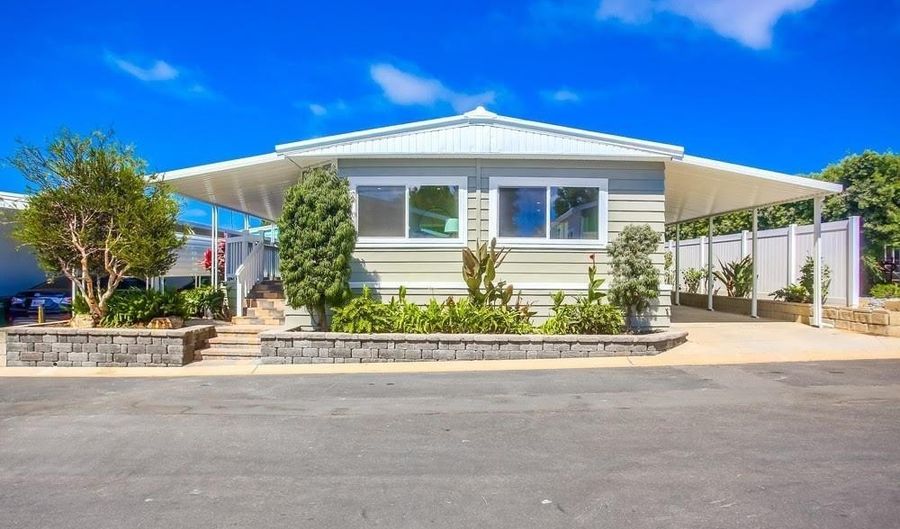 7224 San Benito, Carlsbad, CA 92011 - 2 Beds, 2 Bath