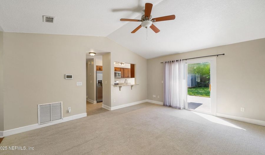 3255 DOWITCHER Ln, Orange Park, FL 32065 - 4 Beds, 2 Bath