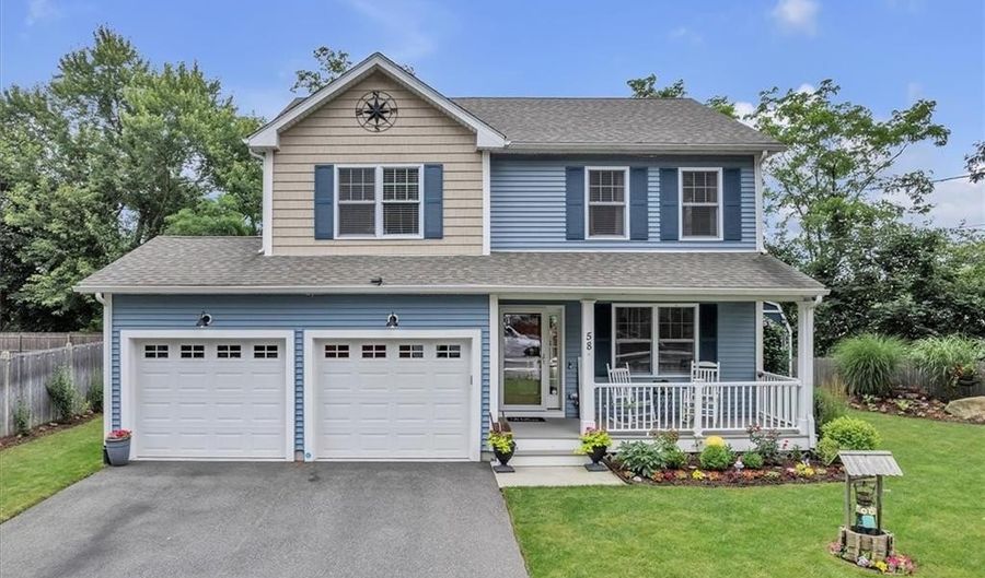 58 Benefit St, Warwick, RI 02886 - 3 Beds, 3 Bath