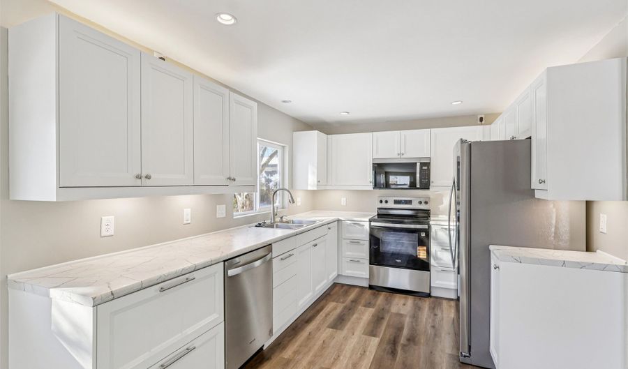 1307 Greene St, Adel, IA 50003 - 3 Beds, 2 Bath