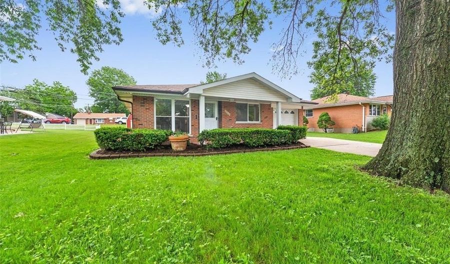 9928 Bonton Dr, Affton, MO 63123 - 3 Beds, 2 Bath