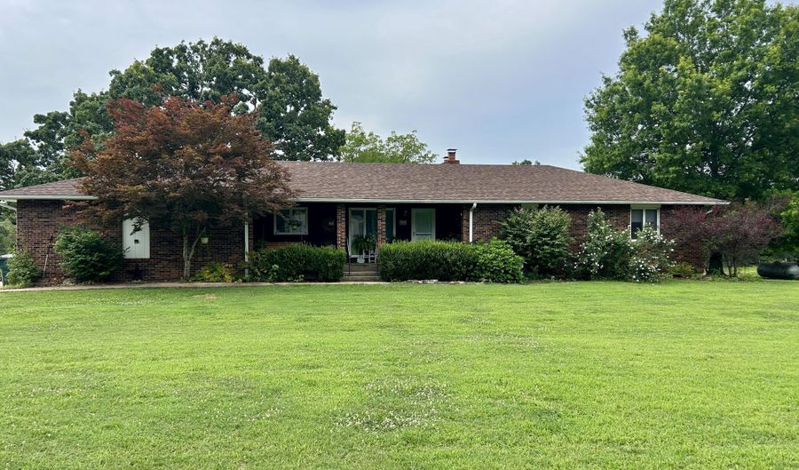 14776 State Highway Ff, Ava, MO 65608 - 5 Beds, 3 Bath