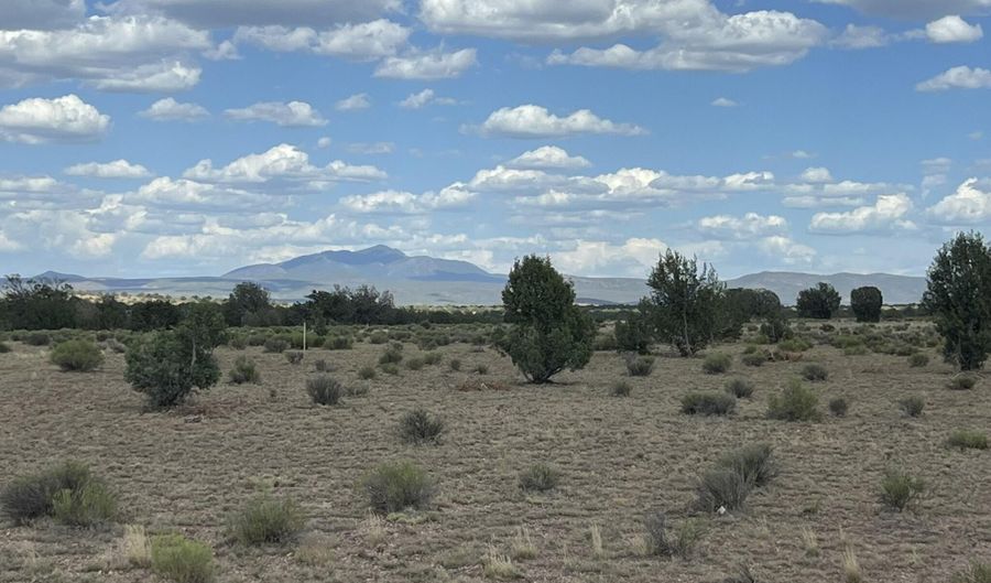 18 C W Warren Rd, Ash Fork, AZ 86320 - 0 Beds, 0 Bath