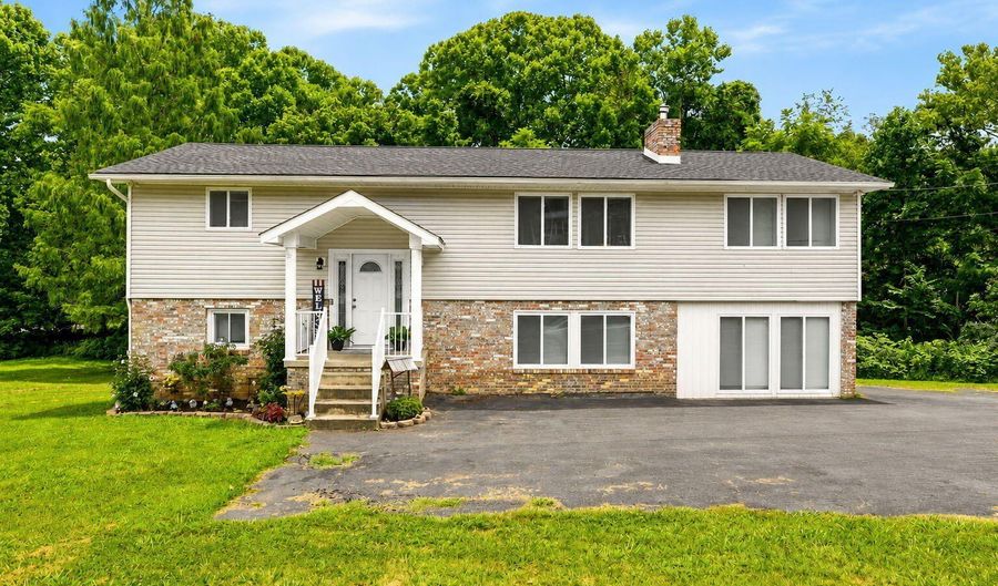 567 W Old Rutledge Pike, Blaine, TN 37709 - 5 Beds, 3 Bath