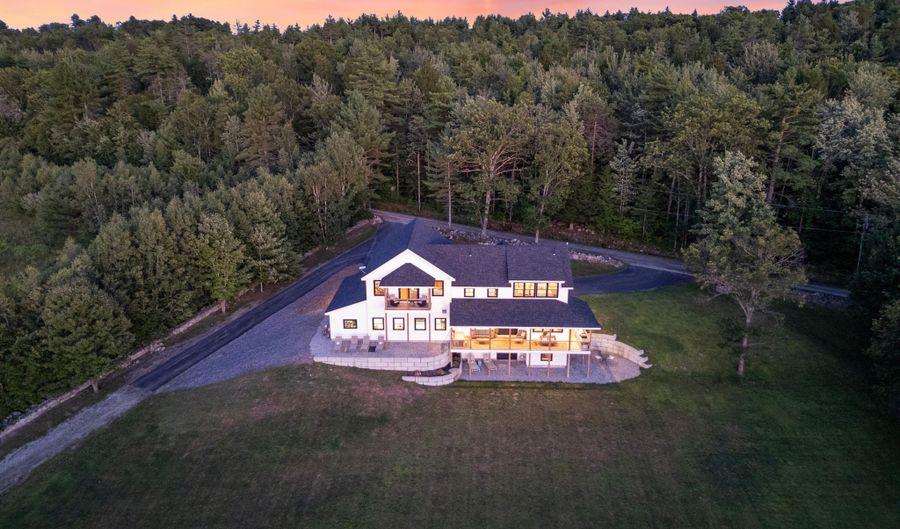 75 Ernest Day Rd, Hiram, ME 04041 - 4 Beds, 3 Bath
