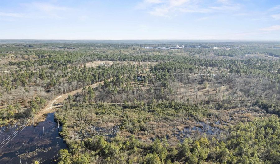 160 Hound Hollow Rd, Camden, SC 29020 - 4 Beds, 5 Bath