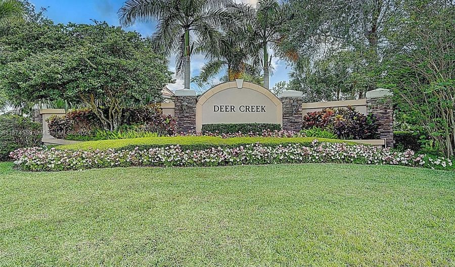 3505 Deer Creek Palladian Cir, Deerfield Beach, FL 33442 - 3 Beds, 3 Bath
