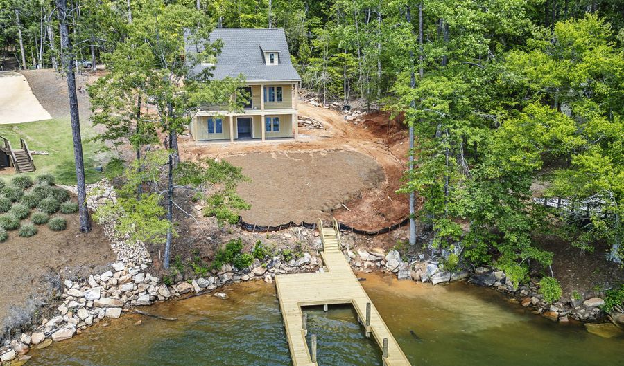19 Highland Cir, Alexander City, AL 35010 - 4 Beds, 4 Bath