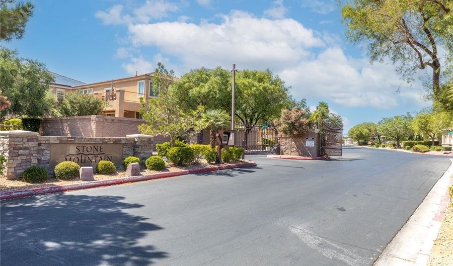 8025 Villa Belen St, Las Vegas, NV 89131 - 5 Beds, 4 Bath