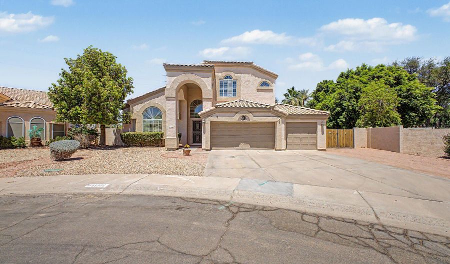 11102 W DANA Ln, Avondale, AZ 85392 - 4 Beds, 3 Bath