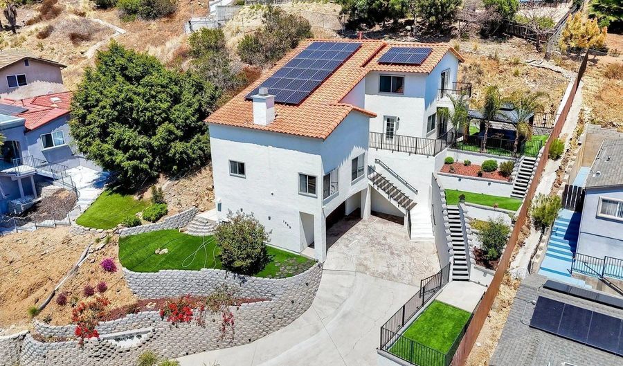 1329 Portola Ave, Spring Valley, CA 91977 - 5 Beds, 3 Bath