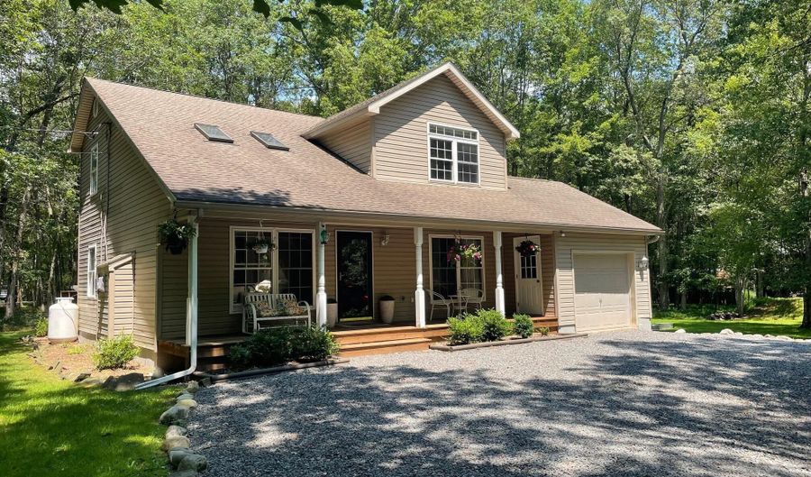 96 Spencer Ln, Albrightsville, PA 18210 - 3 Beds, 2 Bath