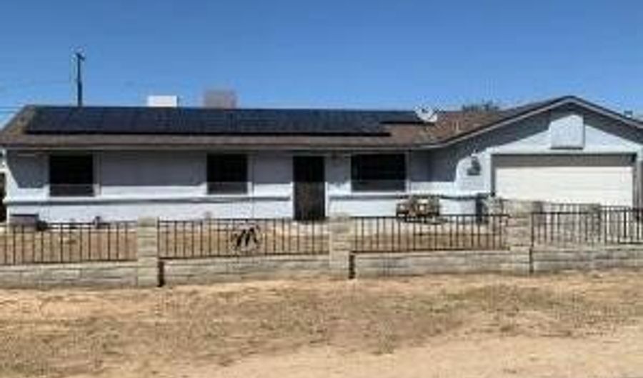 9021 Columbine Ave Ave, California City, CA 93505 - 3 Beds, 2 Bath