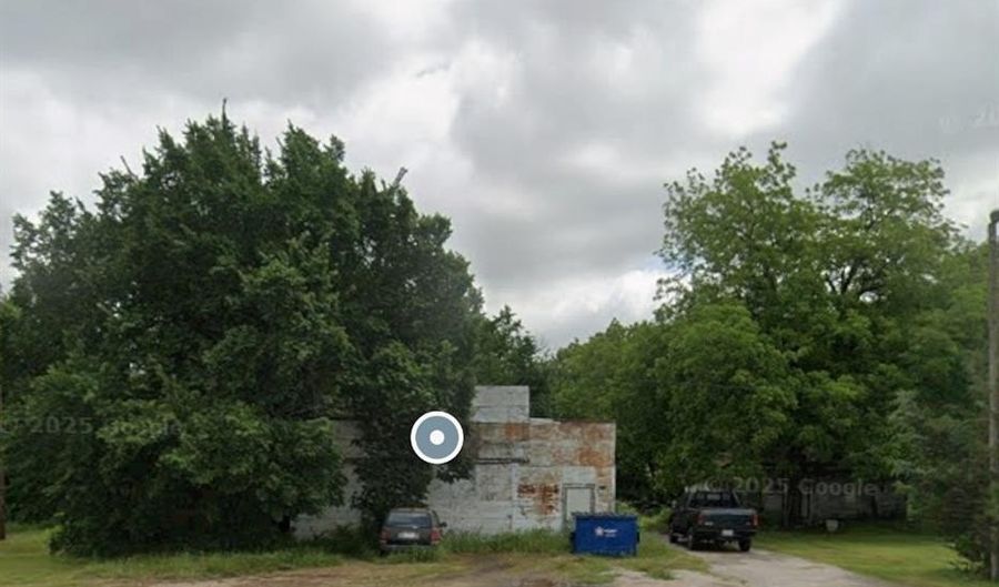 408 N Parkway Dr, Alvarado, TX 76009 - 0 Beds, 0 Bath