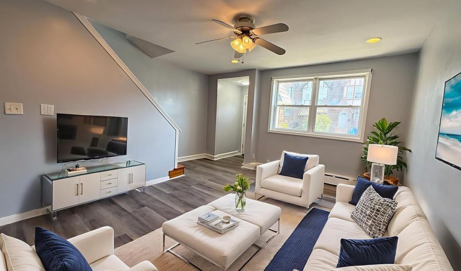 1314 GILHAM St, Philadelphia, PA 19111 - 3 Beds, 2 Bath