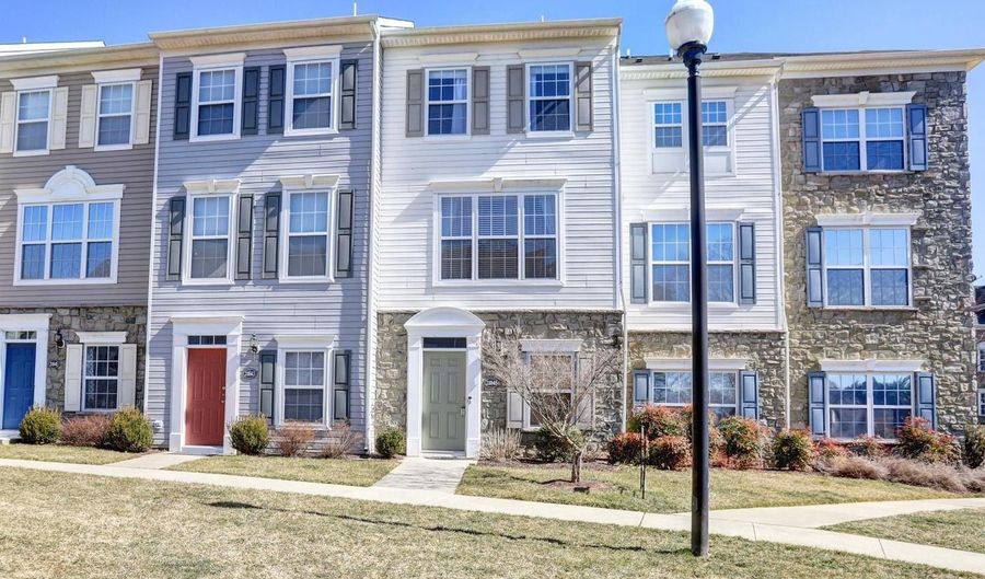 21845 JARVIS Sq, Ashburn, VA 20147 - 2 Beds, 2 Bath