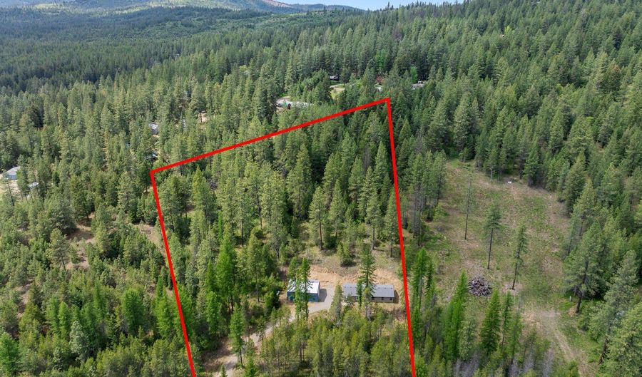 318 Meadowland Dr, Blanchard, ID 83804 - 2 Beds, 2 Bath