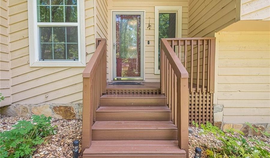 1137 Poplar Log Pl, Austell, GA 30168 - 3 Beds, 2 Bath