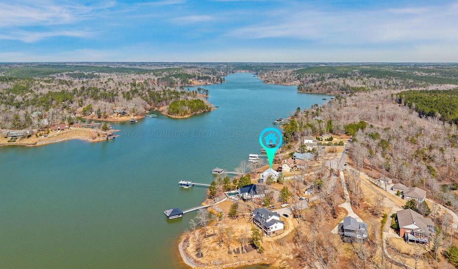 186 LAKE CREEK Dr, Arley, AL 35541 - 5 Beds, 4 Bath