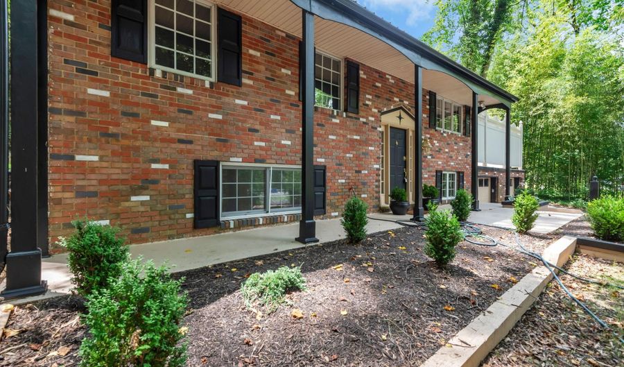 1350 RITCHIE Hwy, Arnold, MD 21012 - 4 Beds, 2 Bath