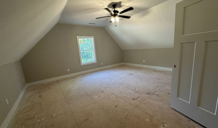 904 Highway 36, Barnesville, GA 30204 - 4 Beds, 2 Bath