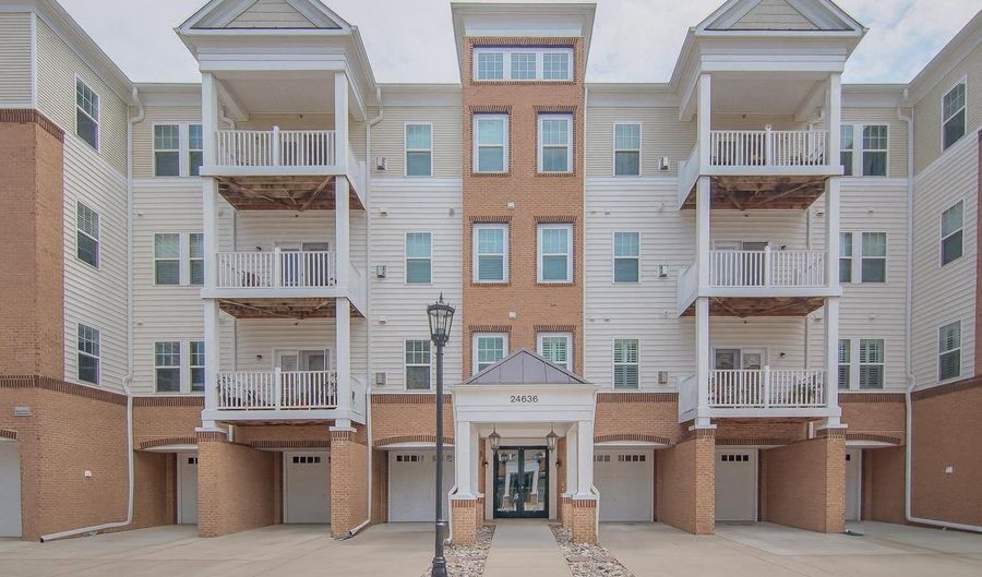 24636 WOOLLY MAMMOTH Ter 401, Aldie, VA 20105 - 3 Beds, 2 Bath