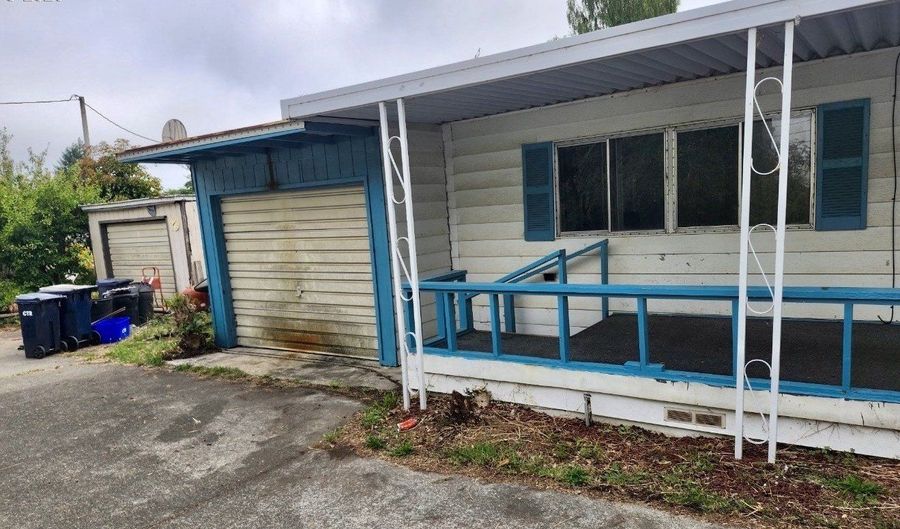 97922 LIVELY Ln, Brookings, OR 97415 - 2 Beds, 2 Bath