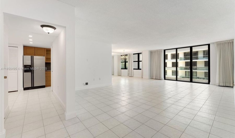9801 Collins Ave 18H, Bal Harbour, FL 33154 - 2 Beds, 2 Bath