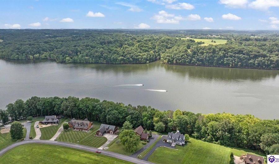 630 Eagle Point Dr, Austin, KY 42123 - 5 Beds, 5 Bath