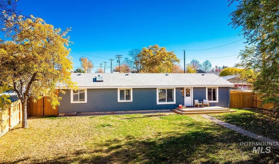 15828 Alverta Ave, Caldwell, ID 83607 - 4 Beds, 2 Bath