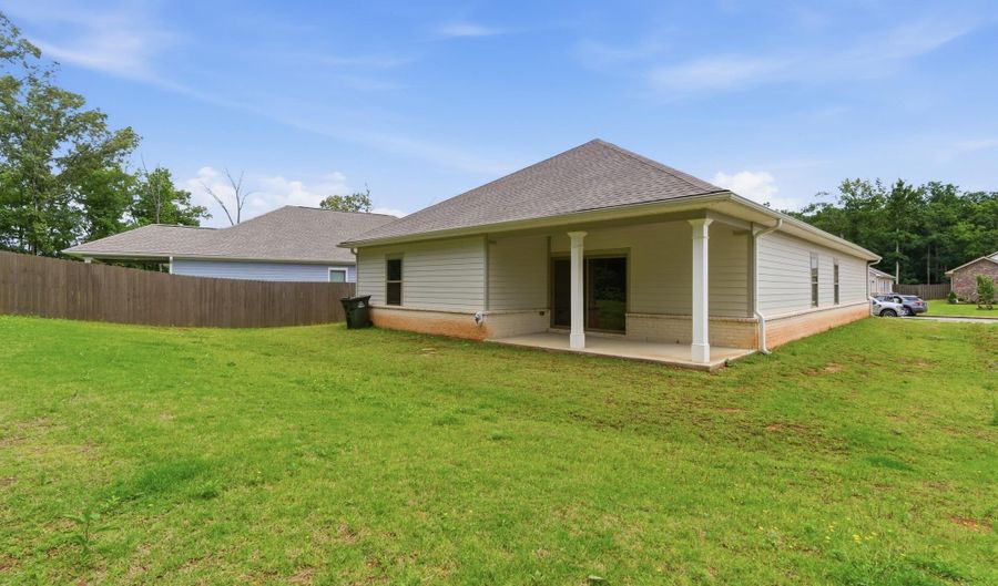 15007 Greenleaf Dr, Athens, AL 35613 - 4 Beds, 3 Bath