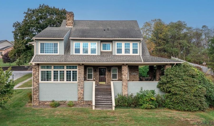 3230 Chestnut Ave, Altoona, PA 16601 - 4 Beds, 3 Bath